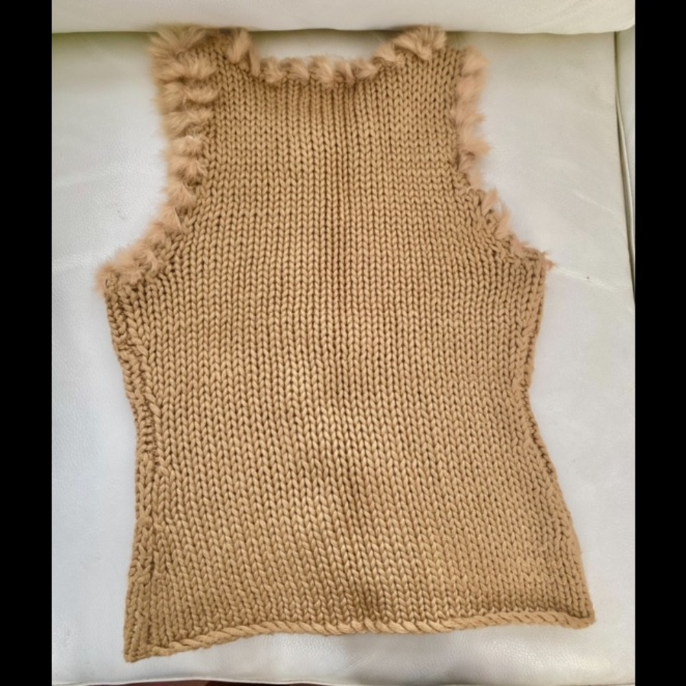 ♣️ GI and JO KNIT TANK ♠️ - Picture 2 of 4